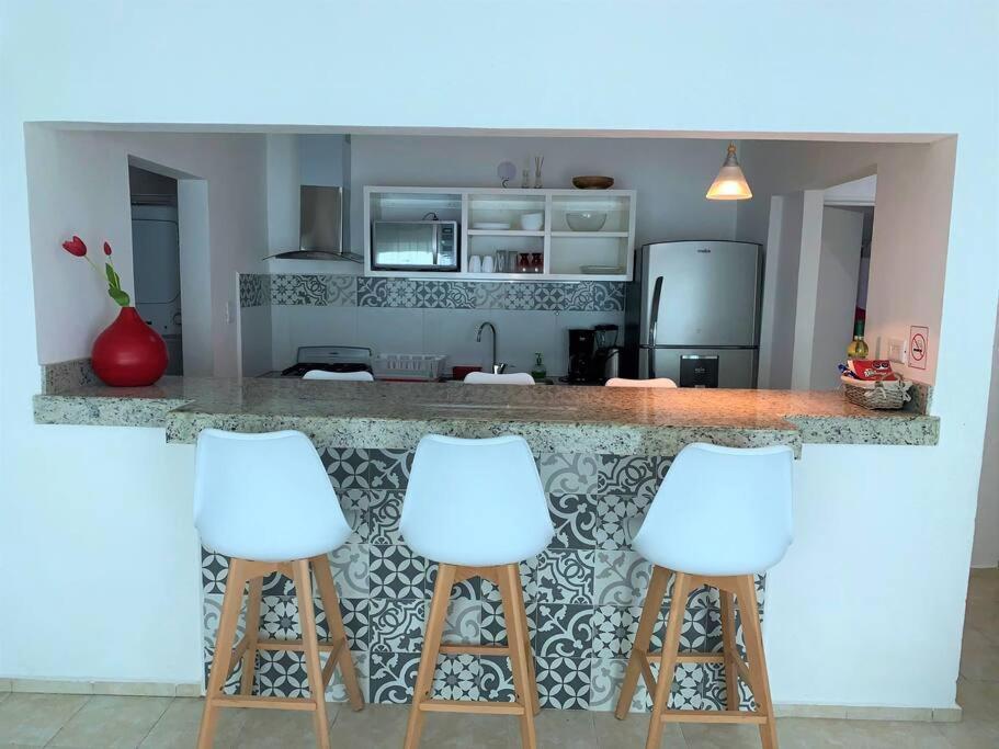 Ar Ocean View Apartments Isla Mujeres Bagian luar foto